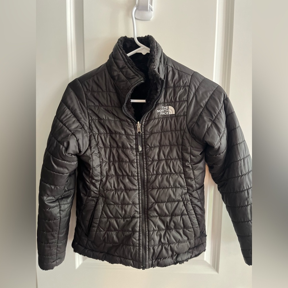 The North Face fully reversible jacket size 8/10 medium no smoking home